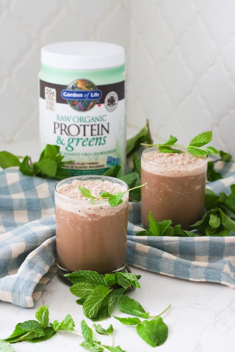 Chocolate Protein & Greens Shamrock Shake