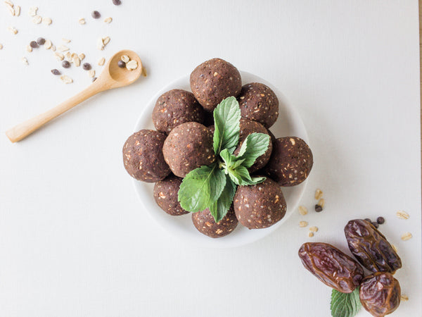 Mint Chocolate “Protein & Greens” Balls